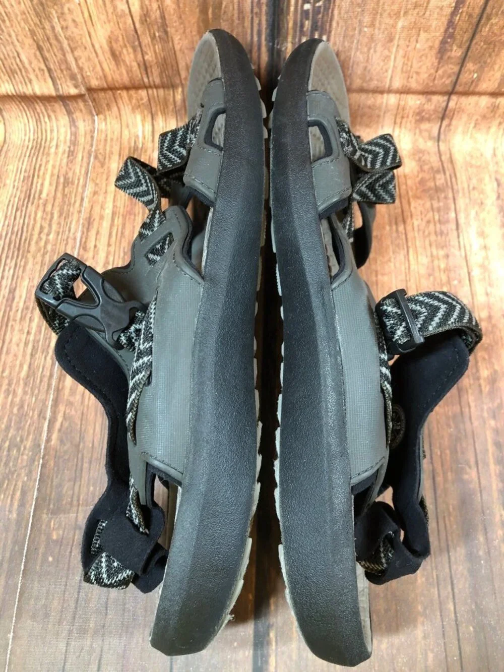 KEEN Mens 13 / 47 Maupin Raven/Gargoyle Sport Sandals